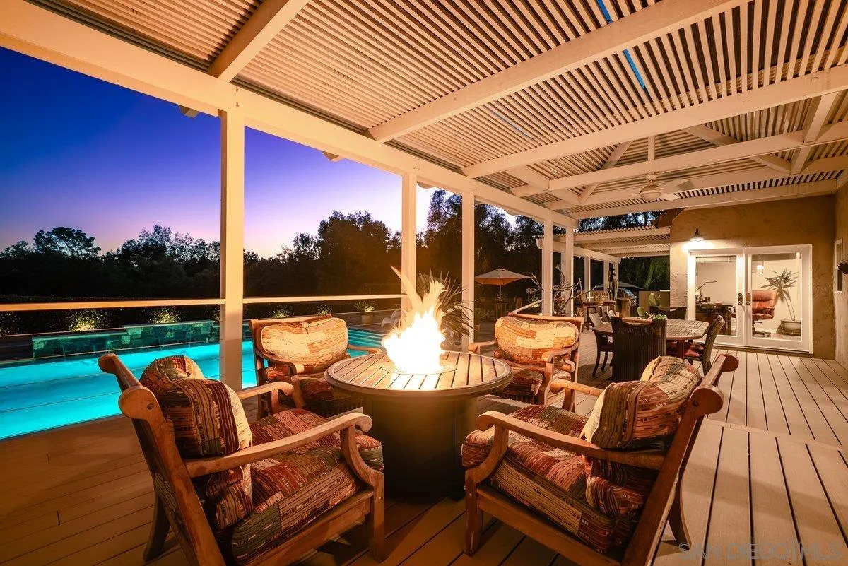 https://cdn.realtyfeed.com/cdn/127/260002608/c6af88f8526f41fabaffa00b8cce7a14.webp