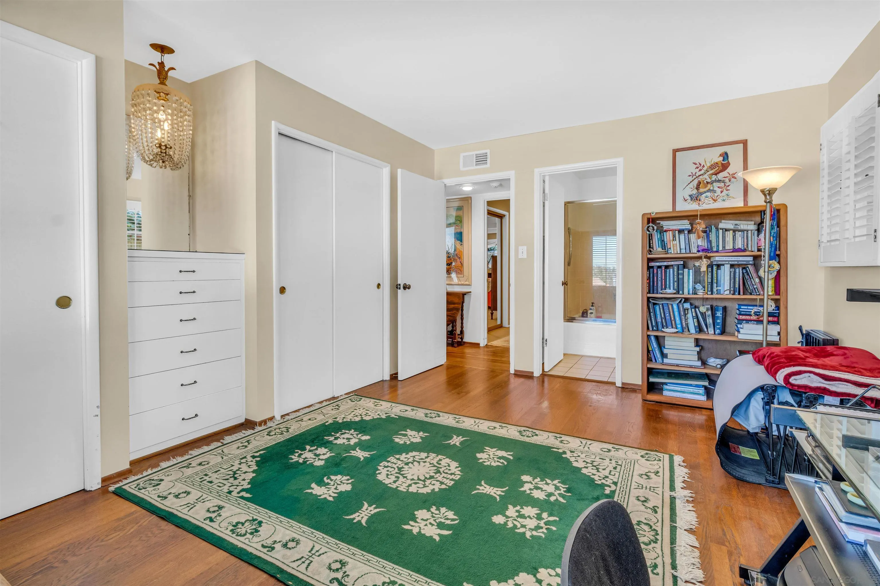 https://cdn.realtyfeed.com/cdn/127/260002610/330007e93b0b03f791591135c76962de.webp