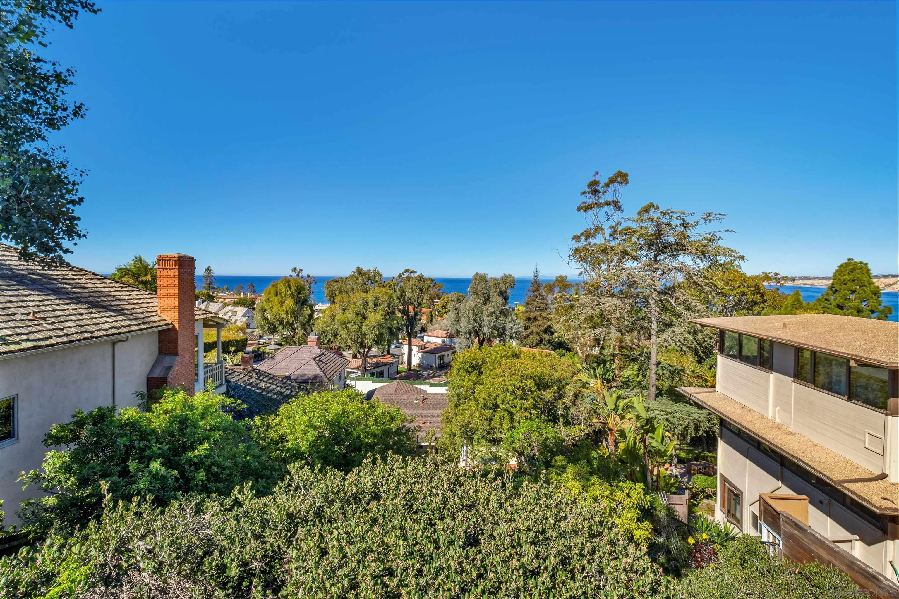 https://cdn.realtyfeed.com/cdn/127/260002610/4ed33292a699480db448bb3ae80ba6b3.webp
