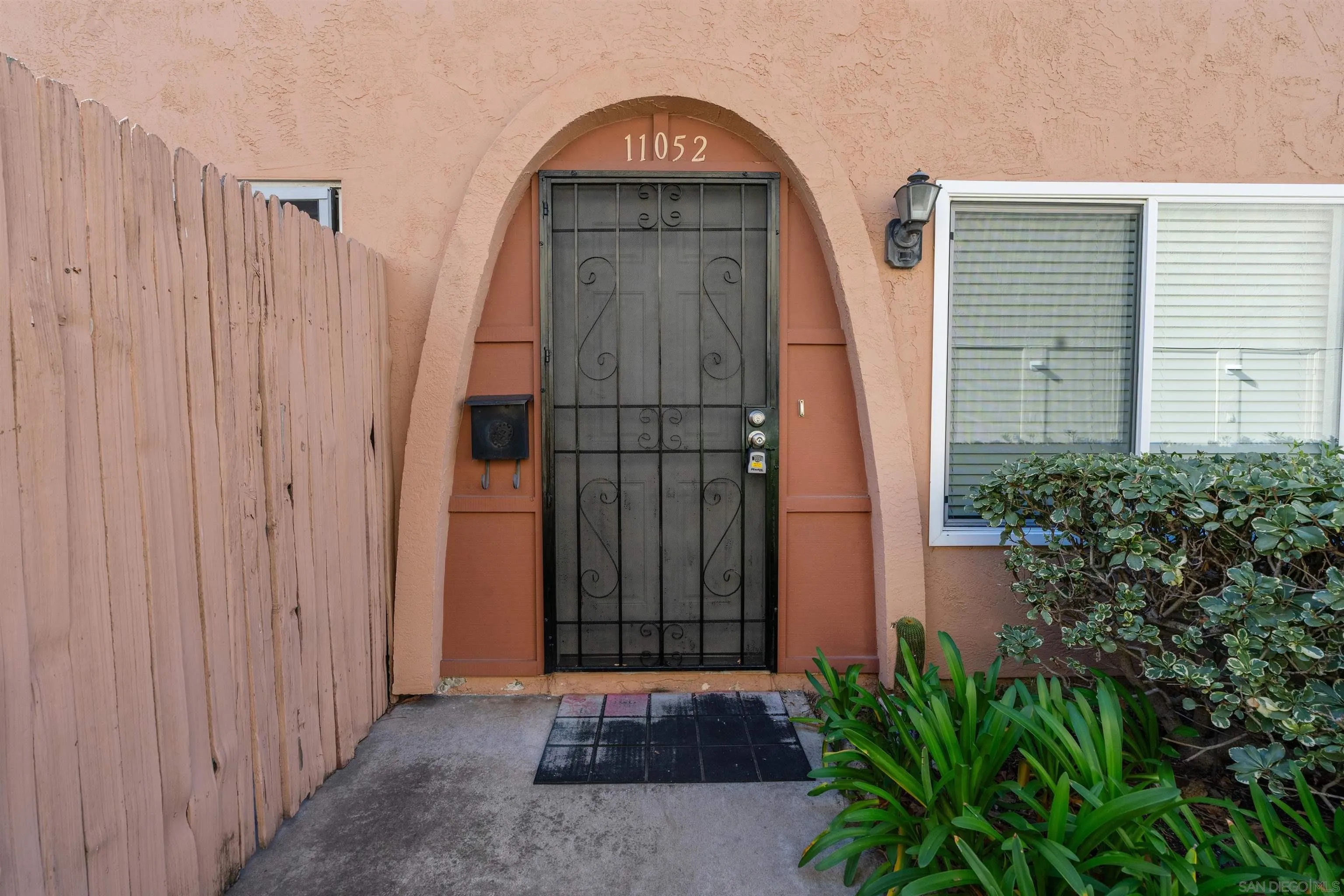 https://cdn.realtyfeed.com/cdn/127/260002613/938bded5578ac472ea7819f945122d80.webp