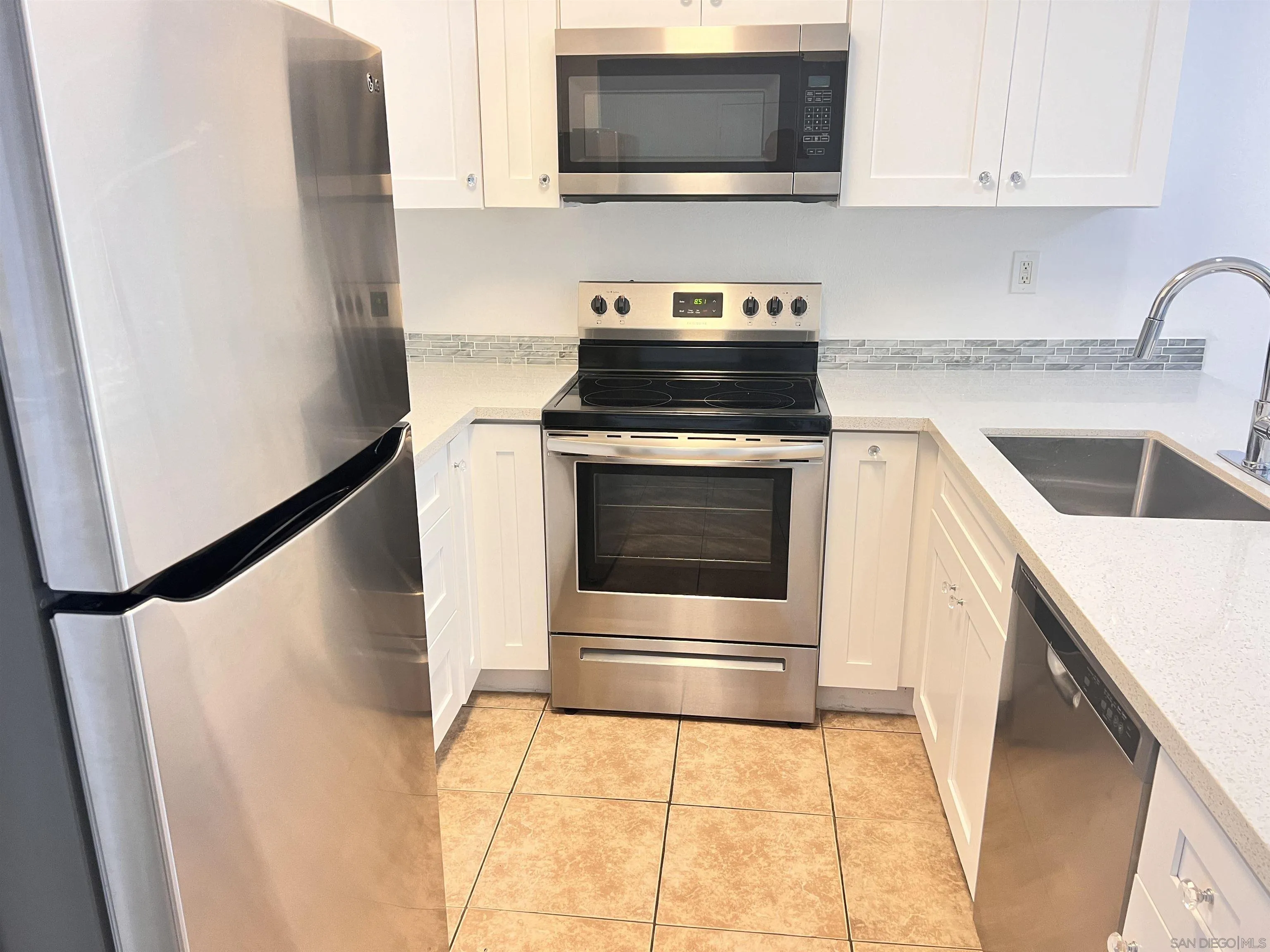 https://cdn.realtyfeed.com/cdn/127/260002616/127100326a1d25da5122e4f6bf5c0166.webp