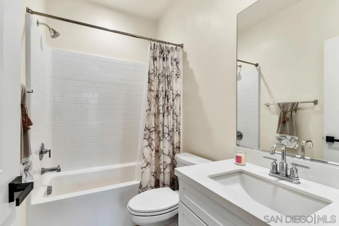 https://cdn.realtyfeed.com/cdn/127/260002618/0407f752935759dde80d7d314d9ee826.webp