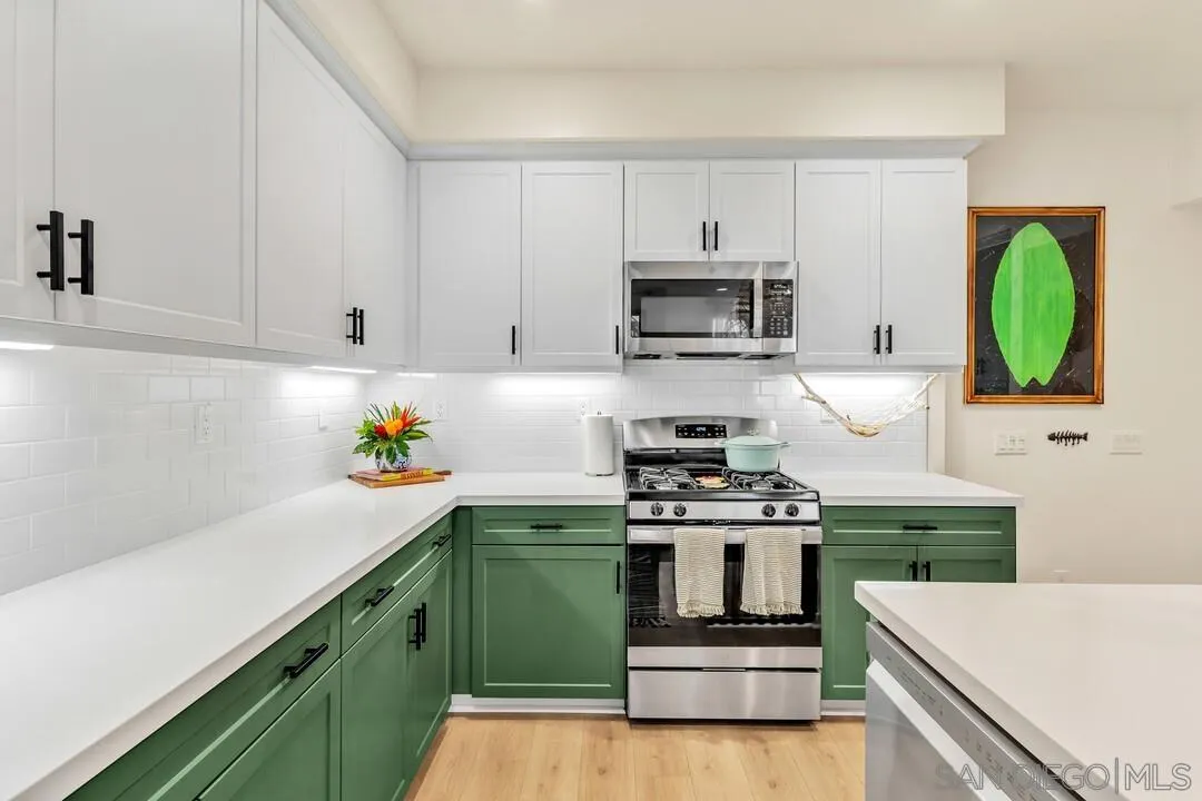 https://cdn.realtyfeed.com/cdn/127/260002618/74dea1837792e2da1fff7562319da444.webp