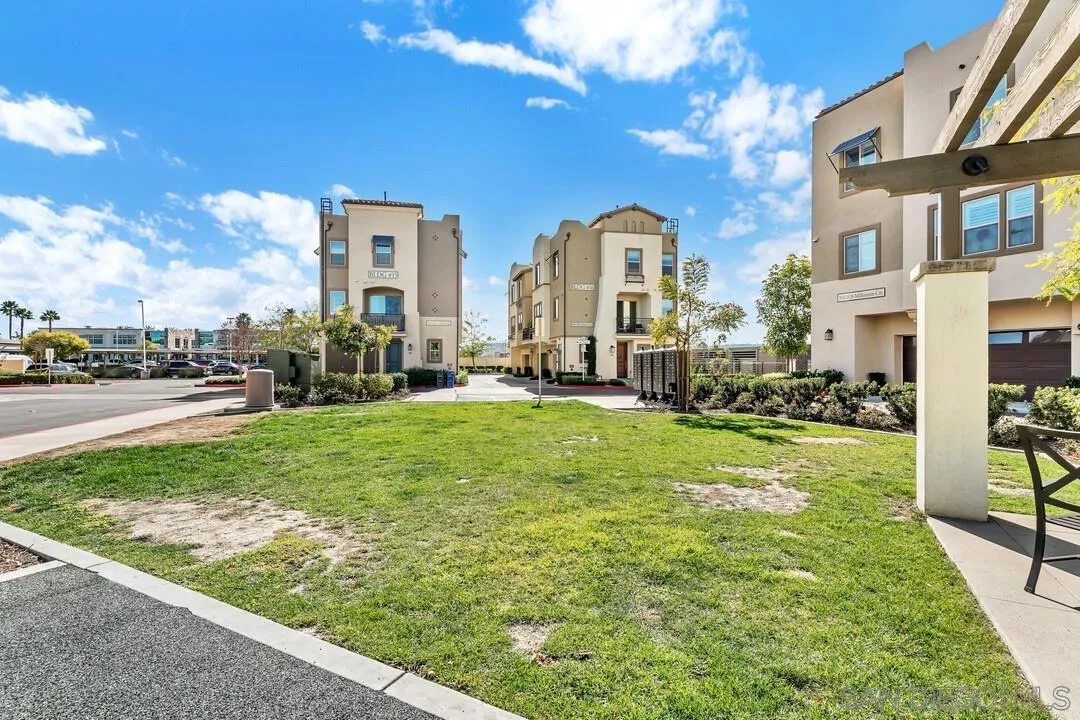 https://cdn.realtyfeed.com/cdn/127/260002618/9f848e64ceb3c4be3b6adc1b16c6b34c.webp
