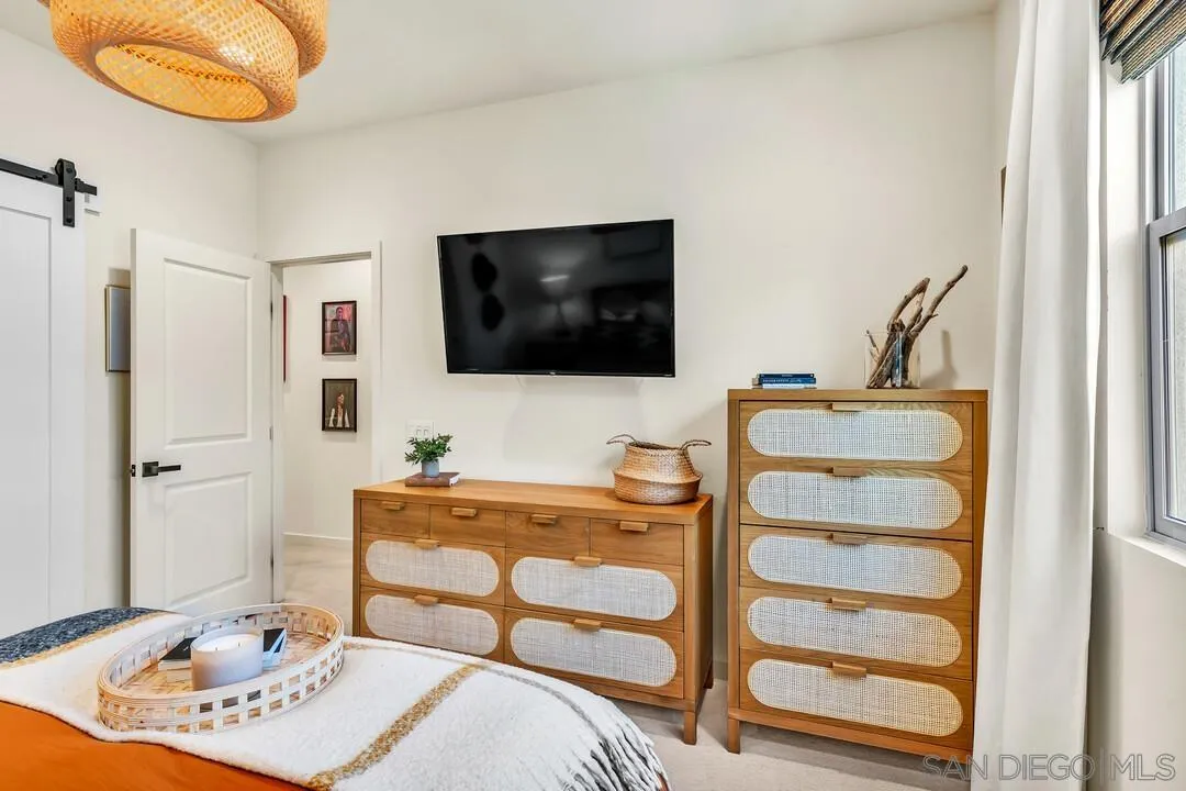 https://cdn.realtyfeed.com/cdn/127/260002618/bdb0070f4ac34d32f04aa97a553678e1.webp