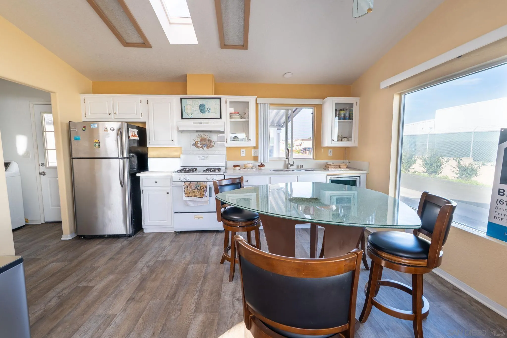https://cdn.realtyfeed.com/cdn/127/260002623/ef31b902dad52869f4249c1d1e0df888.webp