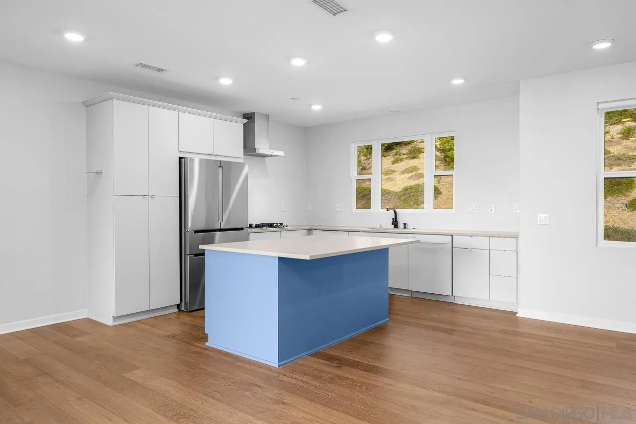 Photo #15: 260002627 Listing: Photo #15