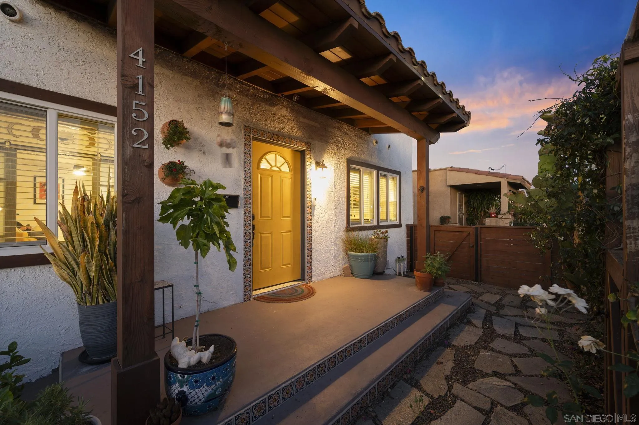 https://cdn.realtyfeed.com/cdn/127/260002632/09a762d94b5590128c2ffa7d878141c0.webp