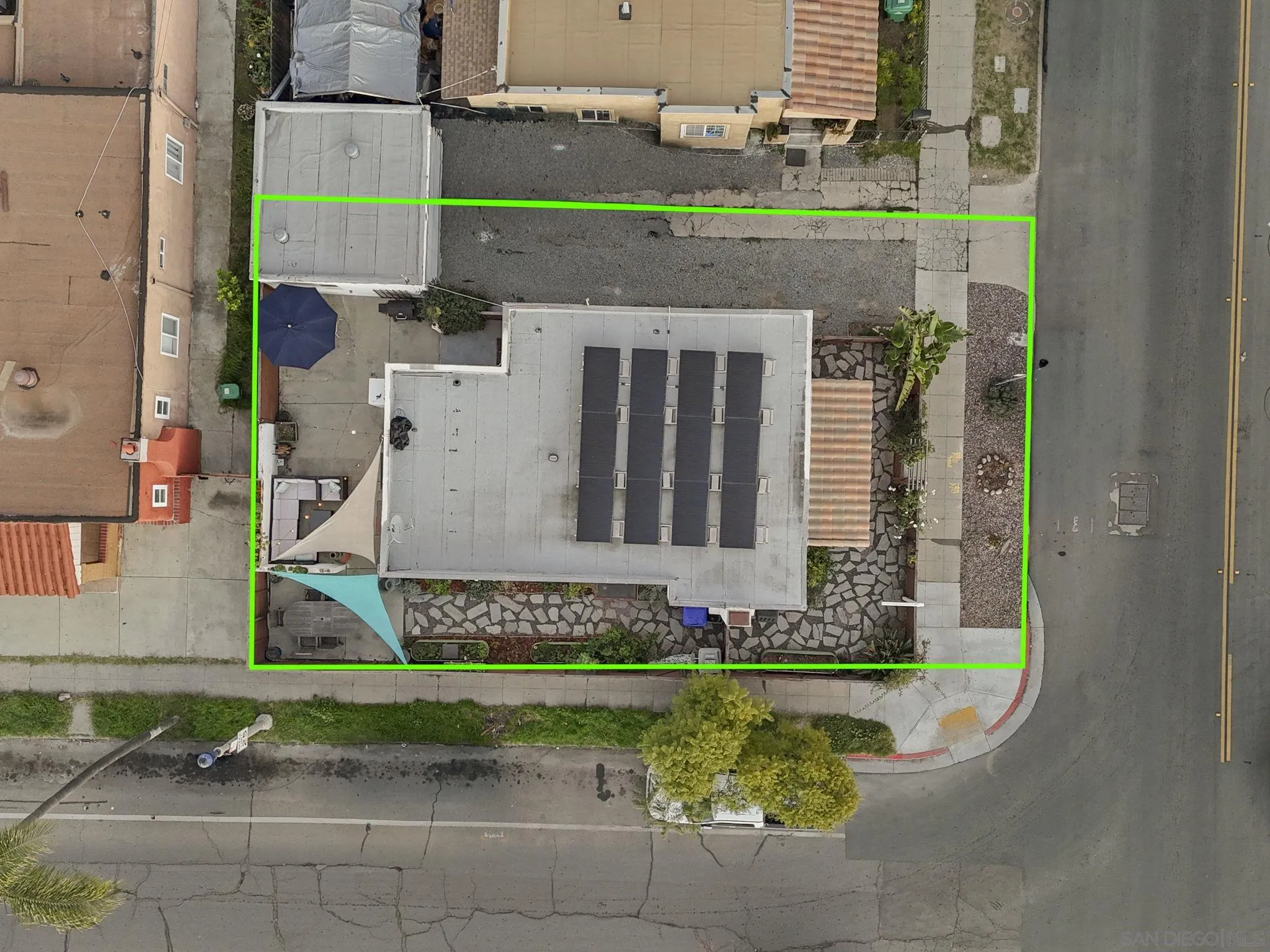 https://cdn.realtyfeed.com/cdn/127/260002632/1d218ed1e18849b1cec694600784730e.webp