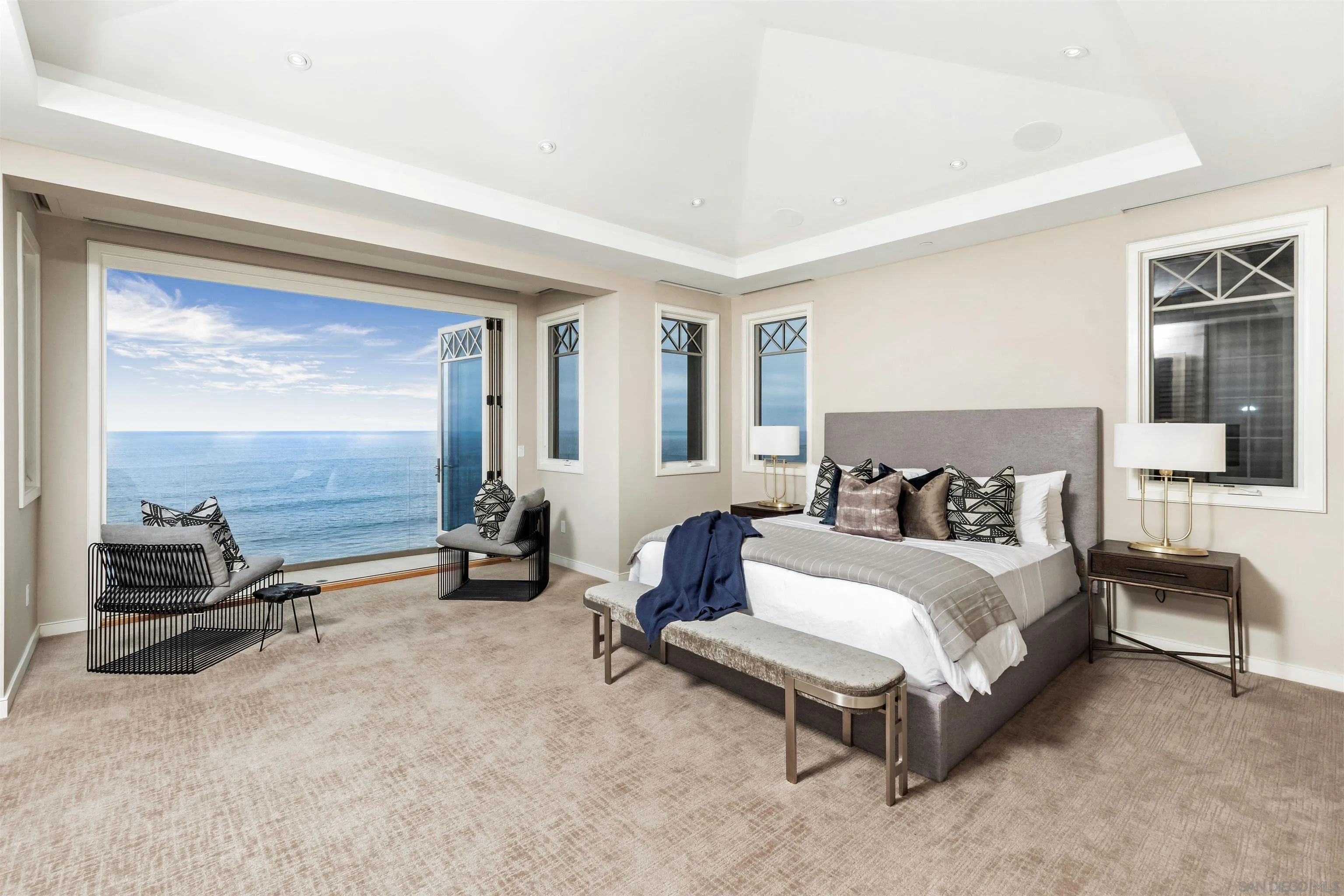 https://cdn.realtyfeed.com/cdn/127/260002642/af2624302a567d655b3e77ee7acc9994.webp