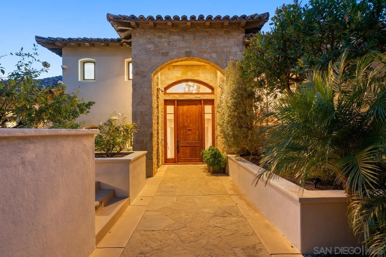 https://cdn.realtyfeed.com/cdn/127/260002643/f91ac8b3886ed3c512303706c785014e.webp