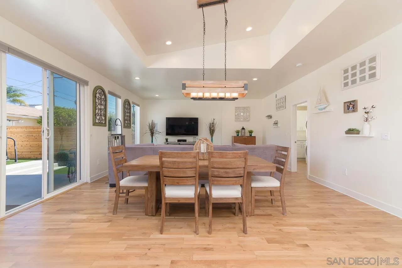https://cdn.realtyfeed.com/cdn/127/260002650/940d42cc9e10b6803570594b9e177625.webp