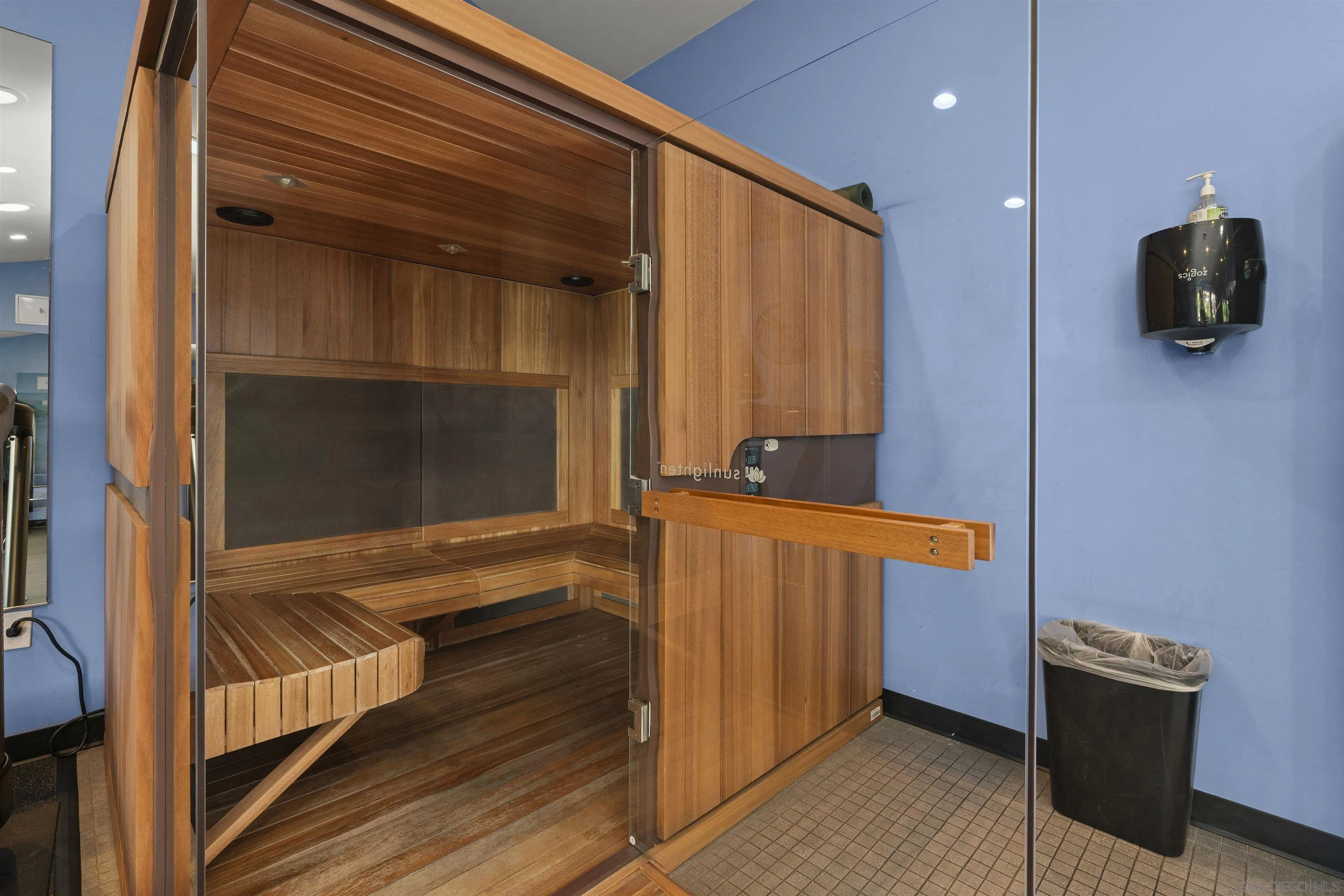 https://cdn.realtyfeed.com/cdn/127/260002651/19a76ec129f6a77c2e0bf9253c3649c9.webp