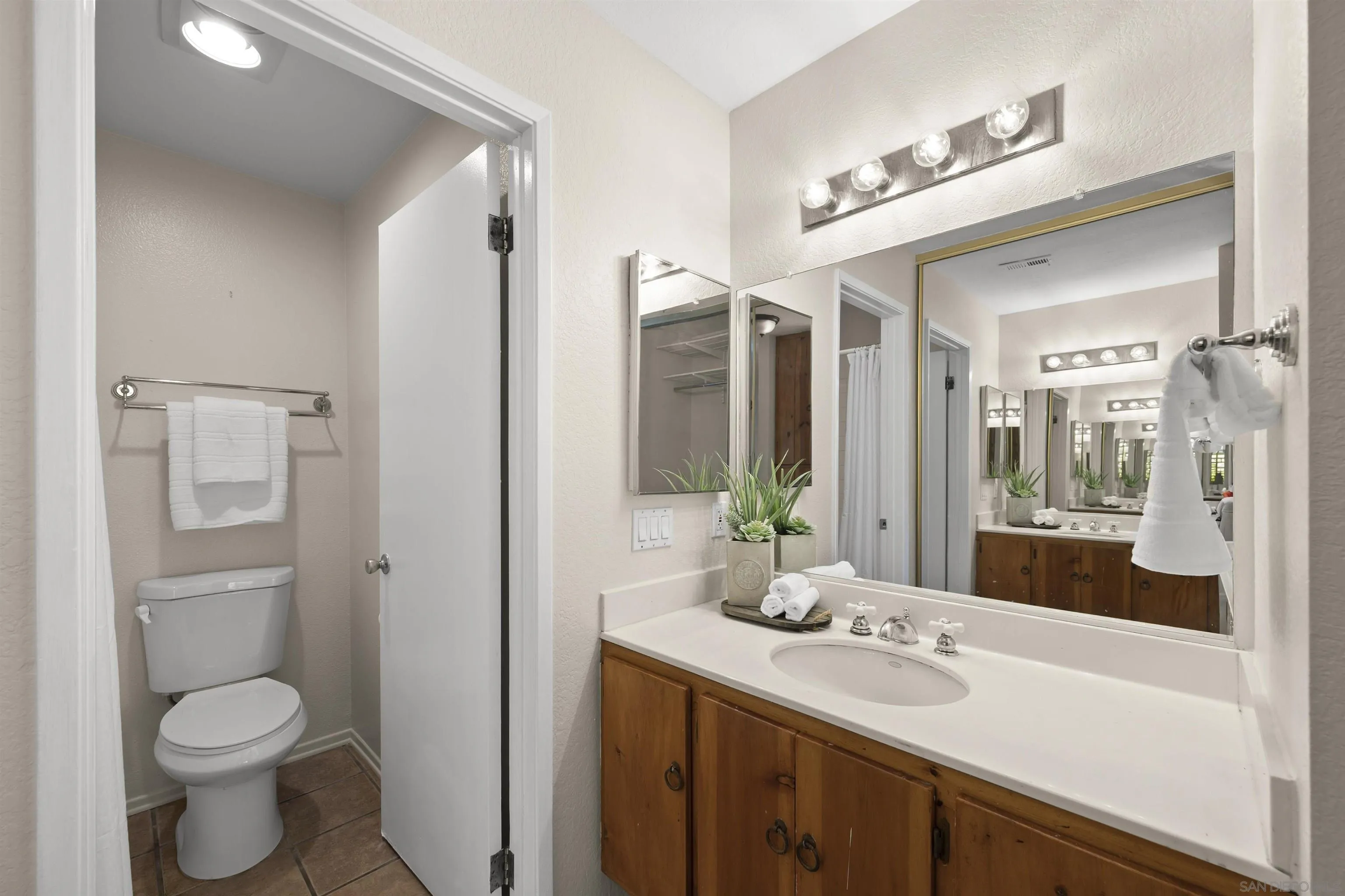 https://cdn.realtyfeed.com/cdn/127/260002651/3101647b8324faa1b66aa37a334de2bd.webp