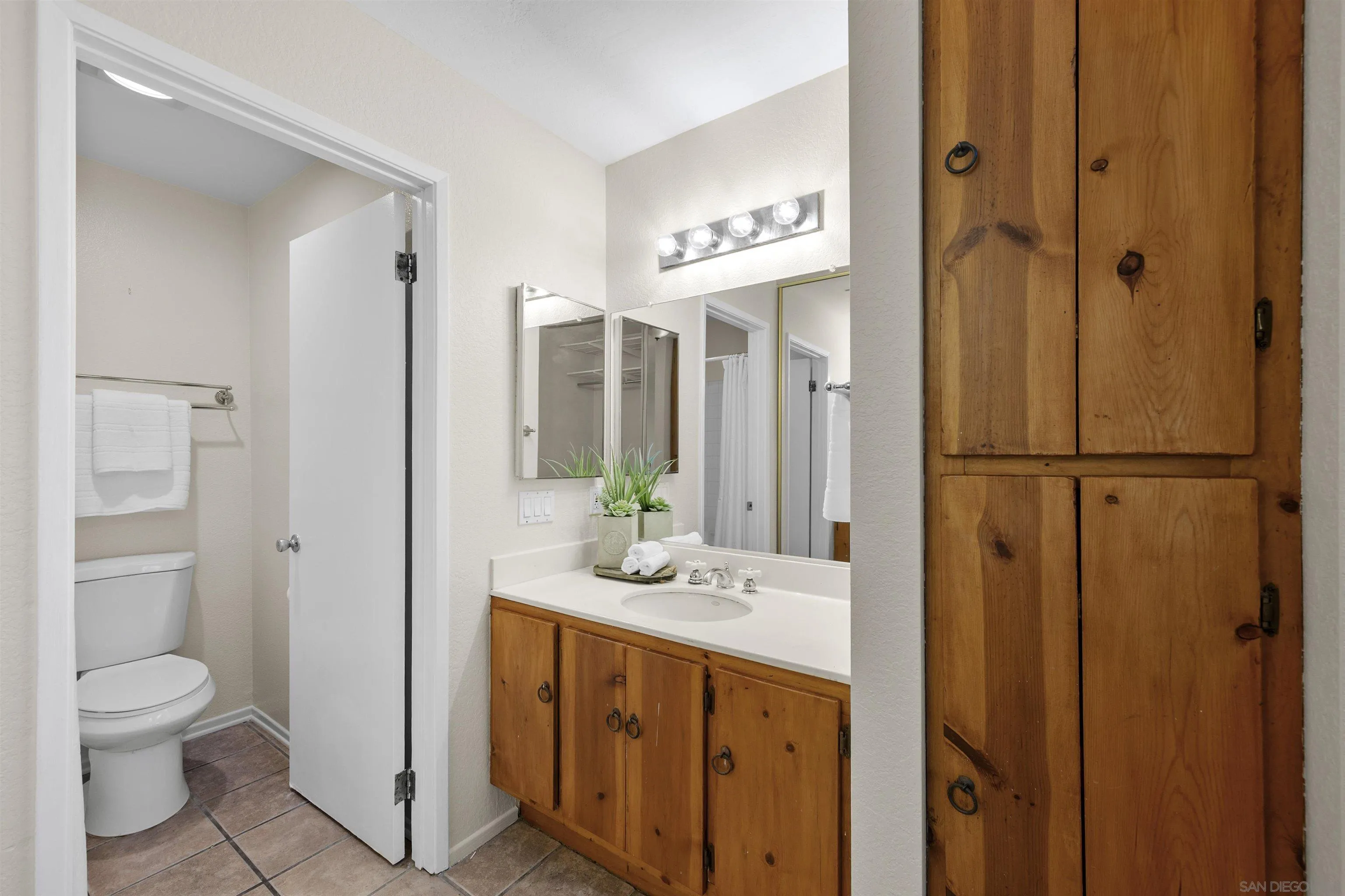 https://cdn.realtyfeed.com/cdn/127/260002651/85aa69ab4b701d74de3560c16ead4101.webp