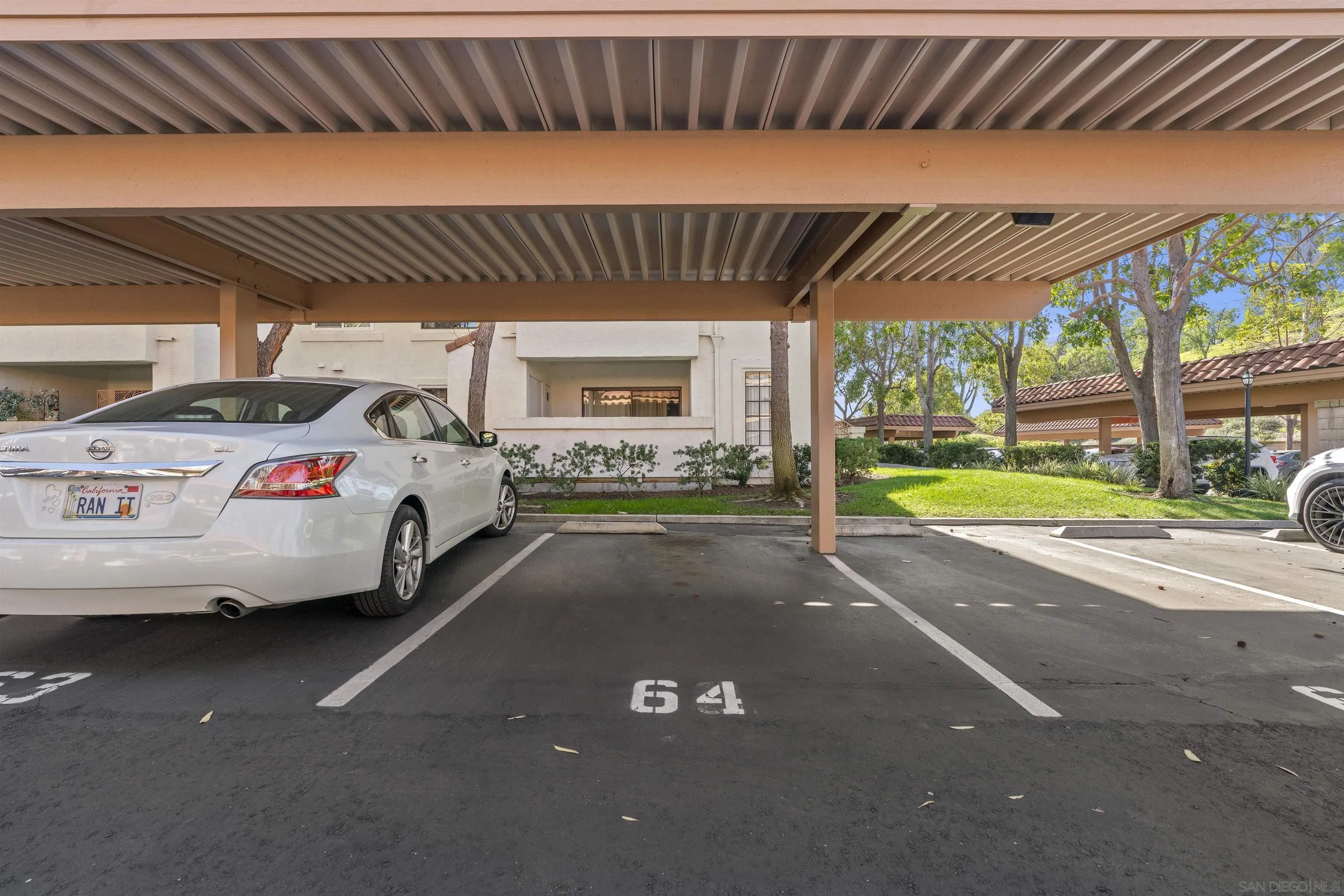 https://cdn.realtyfeed.com/cdn/127/260002651/cb578fd6e96aa44f58788c7cedb41b42.webp