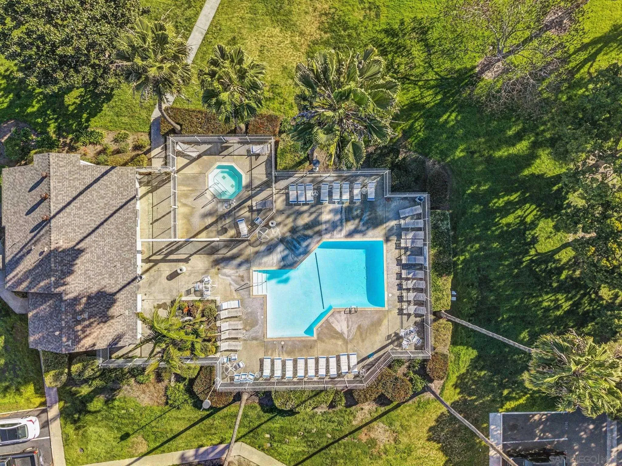 https://cdn.realtyfeed.com/cdn/127/260002652/760bed602611a3f088c5a13bb0b813d5.webp