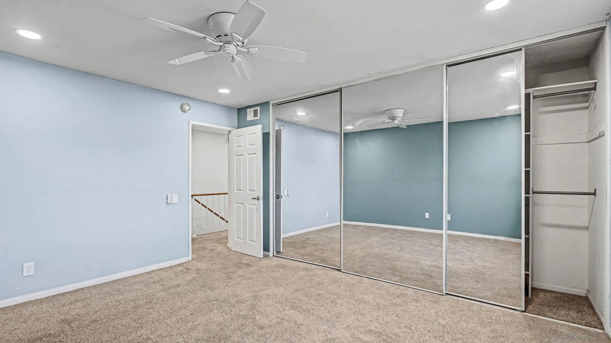 https://cdn.realtyfeed.com/cdn/127/260002652/efaf94dd8930ac78792a450087922c6a.webp
