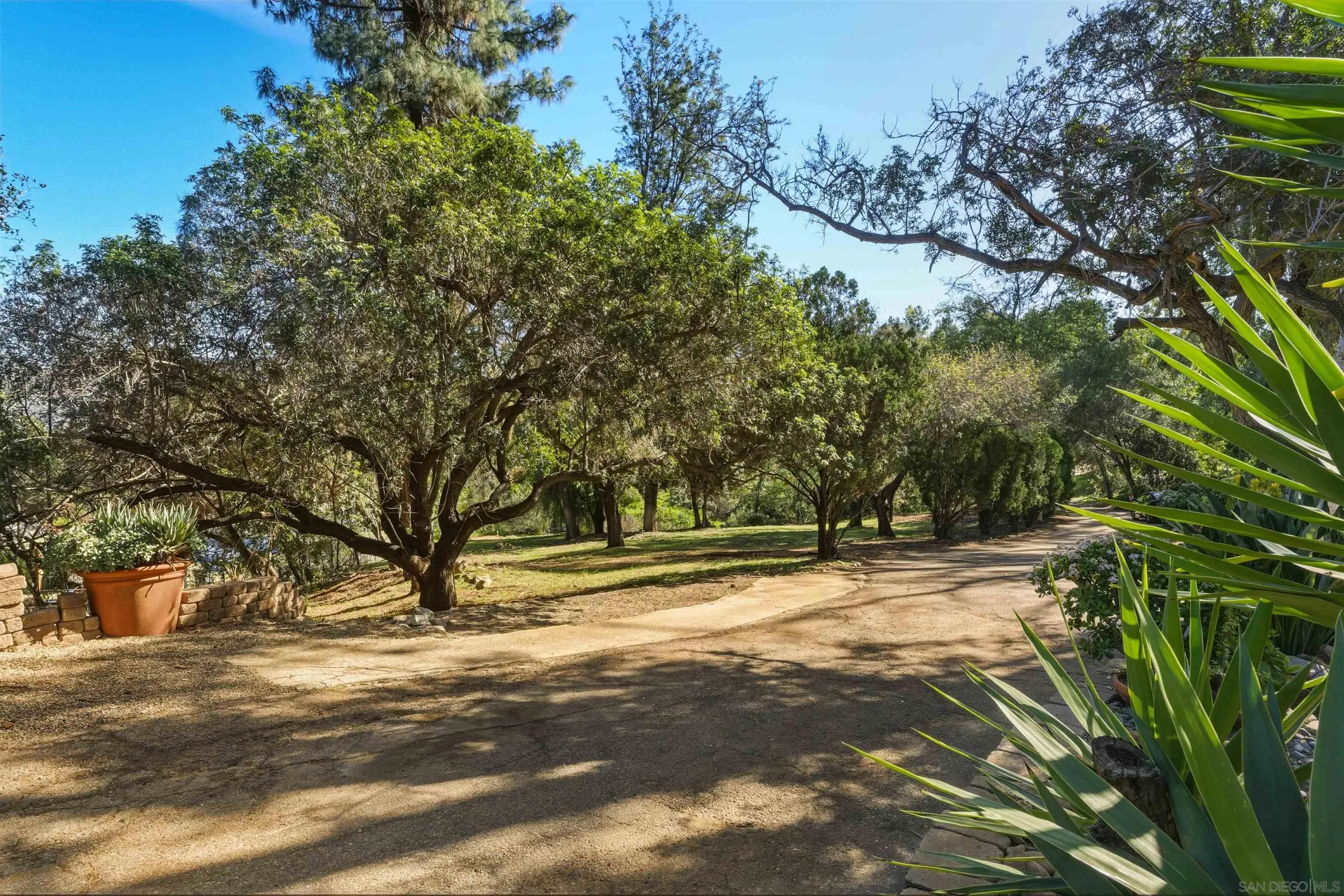 11618 Johnson Lake Road, Lakeside, CA, 92040 11618 Johnson Lake Road, Lakeside, CA, 92040