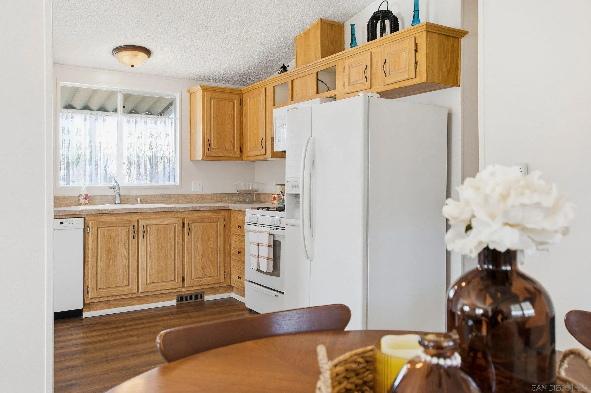 https://cdn.realtyfeed.com/cdn/127/260002671/316186b15bc000ba52887b0fcbaceb9e.webp