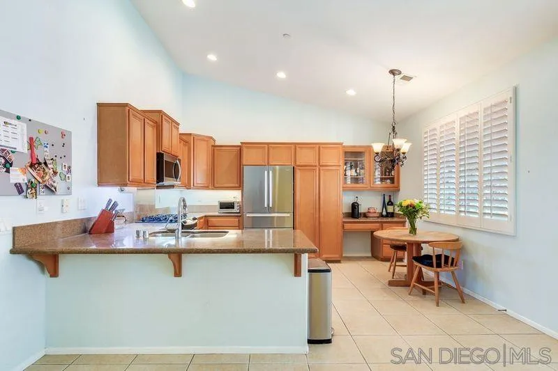 https://cdn.realtyfeed.com/cdn/127/260002672/0b55312307e50ed00dd7b3774c716be9.webp