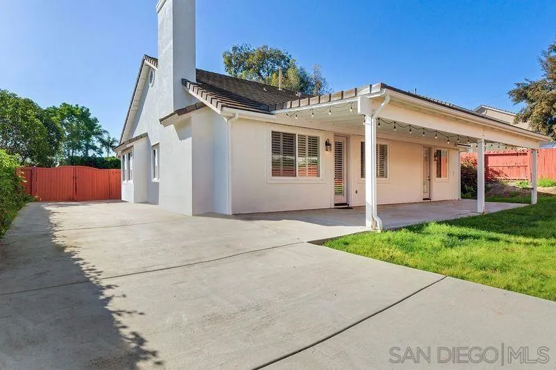 https://cdn.realtyfeed.com/cdn/127/260002672/c1ce5af5c8285d53f3737421bea12d37.webp