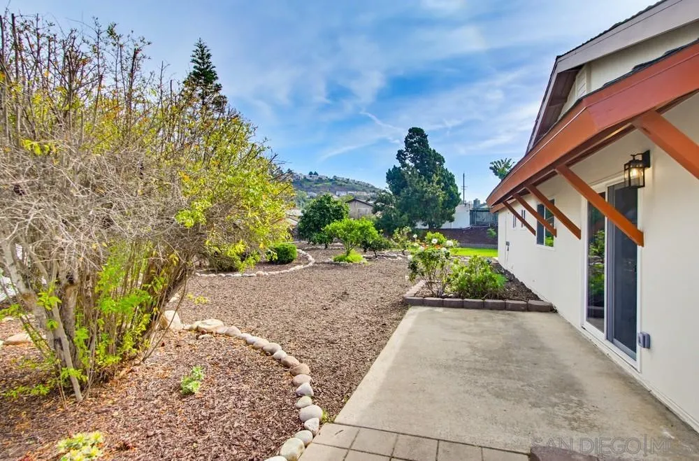 https://cdn.realtyfeed.com/cdn/127/260002673/32818ecbe2554f3fe6c5382d713a8bd8.webp