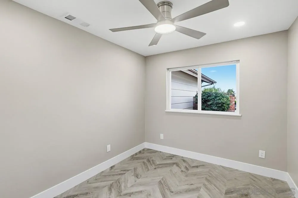https://cdn.realtyfeed.com/cdn/127/260002673/368c59ab382e4f0ceba5825583138bf5.webp