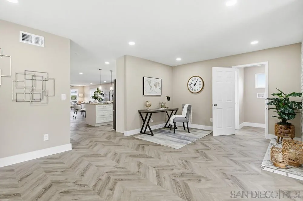 https://cdn.realtyfeed.com/cdn/127/260002673/a100b0831c1463fbdc342e406d6eedf3.webp