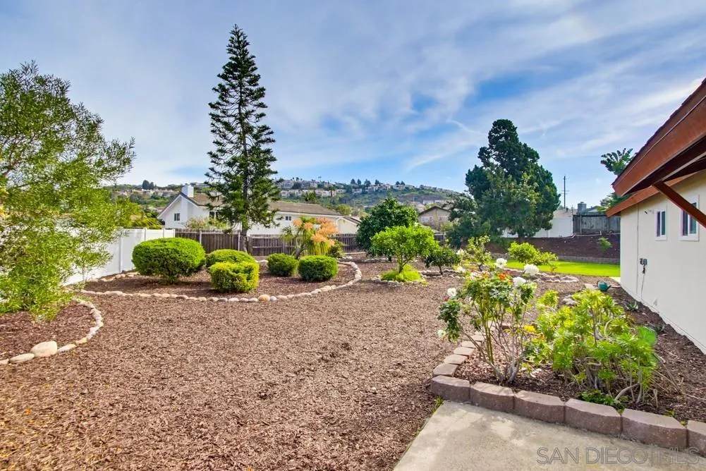 https://cdn.realtyfeed.com/cdn/127/260002673/b11f157b074fb6b23ce157882e16011d.webp