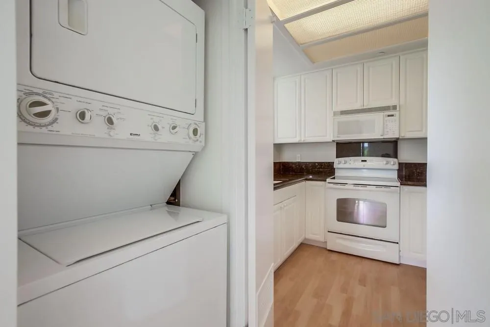 https://cdn.realtyfeed.com/cdn/127/260002675/01d857b91d724ceab1e6d2be6f5d589c.webp