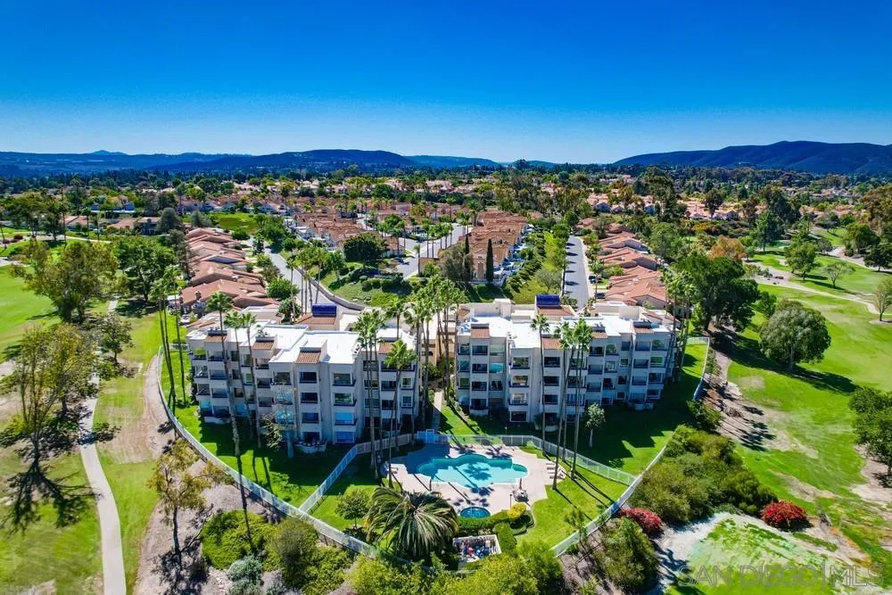 https://cdn.realtyfeed.com/cdn/127/260002675/38bf76b75af89375f753ecf00392c73d.webp