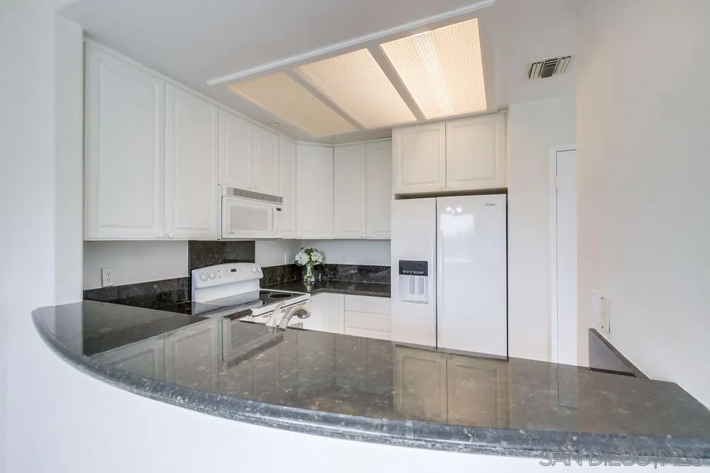 https://cdn.realtyfeed.com/cdn/127/260002675/6badde442fa016252b92ccc95a722739.webp