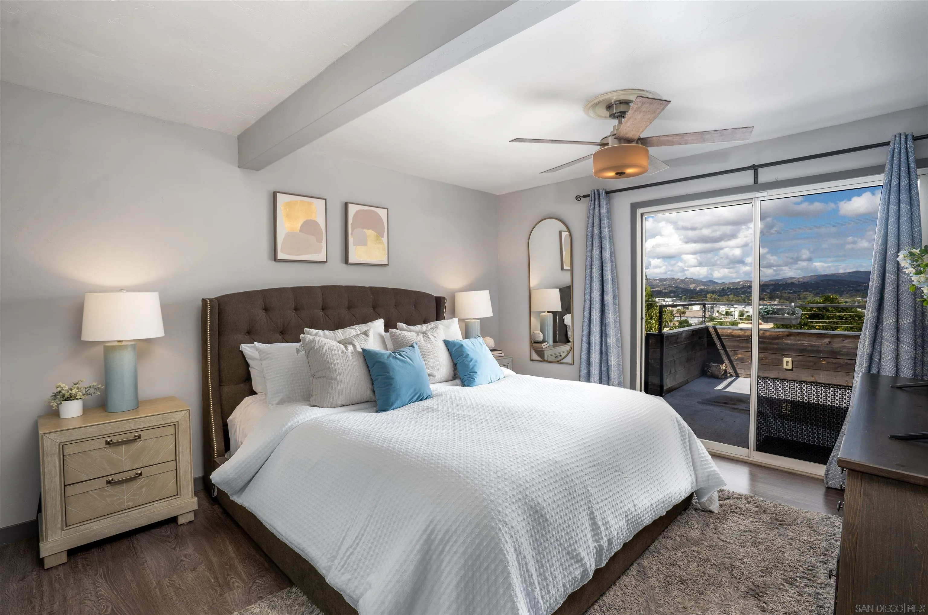 https://cdn.realtyfeed.com/cdn/127/260002677/2cbf92609f928214b773e42d1c95e223.webp