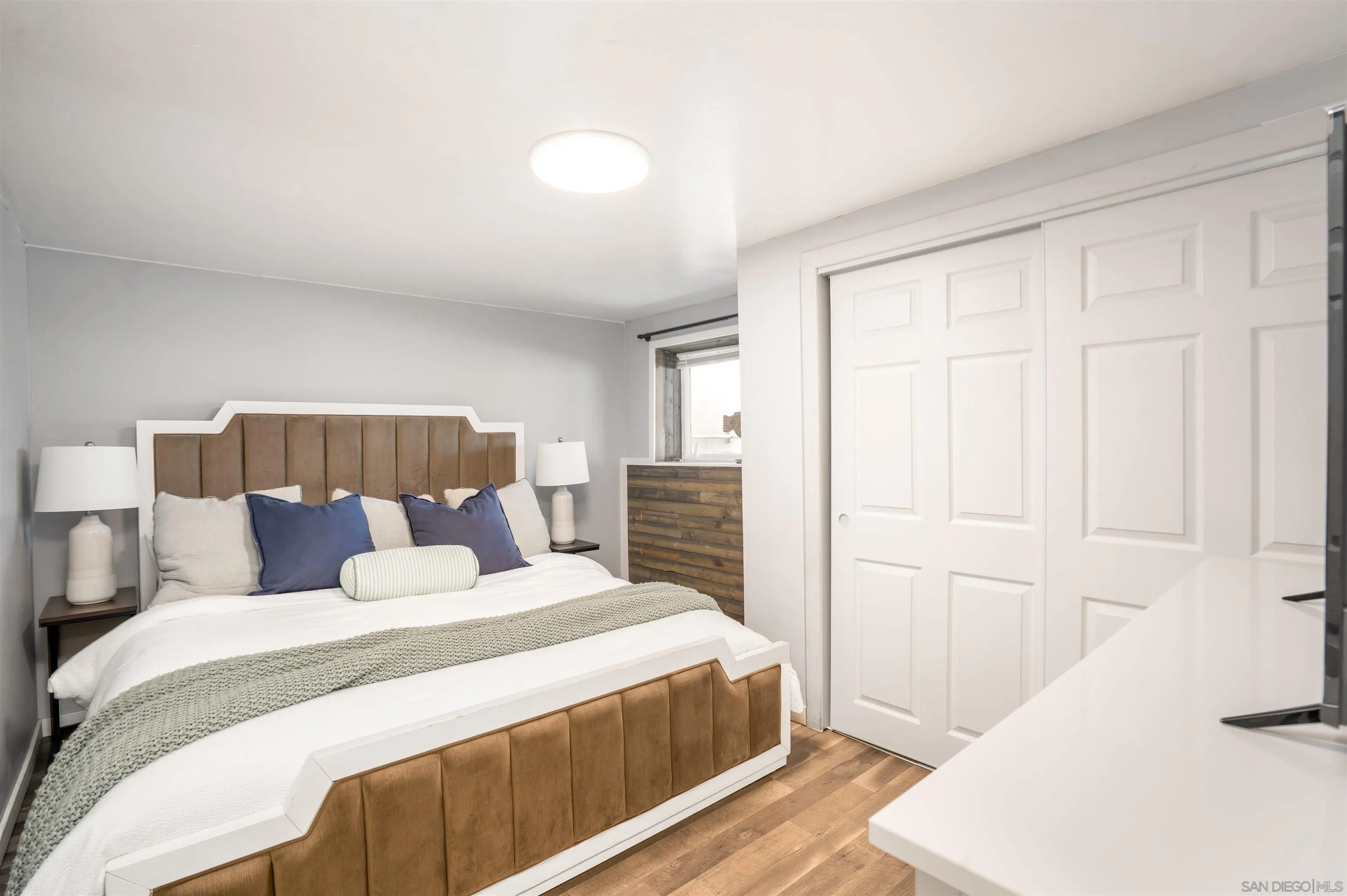https://cdn.realtyfeed.com/cdn/127/260002677/93f9271ef208dc6ce206931403832cf0.webp