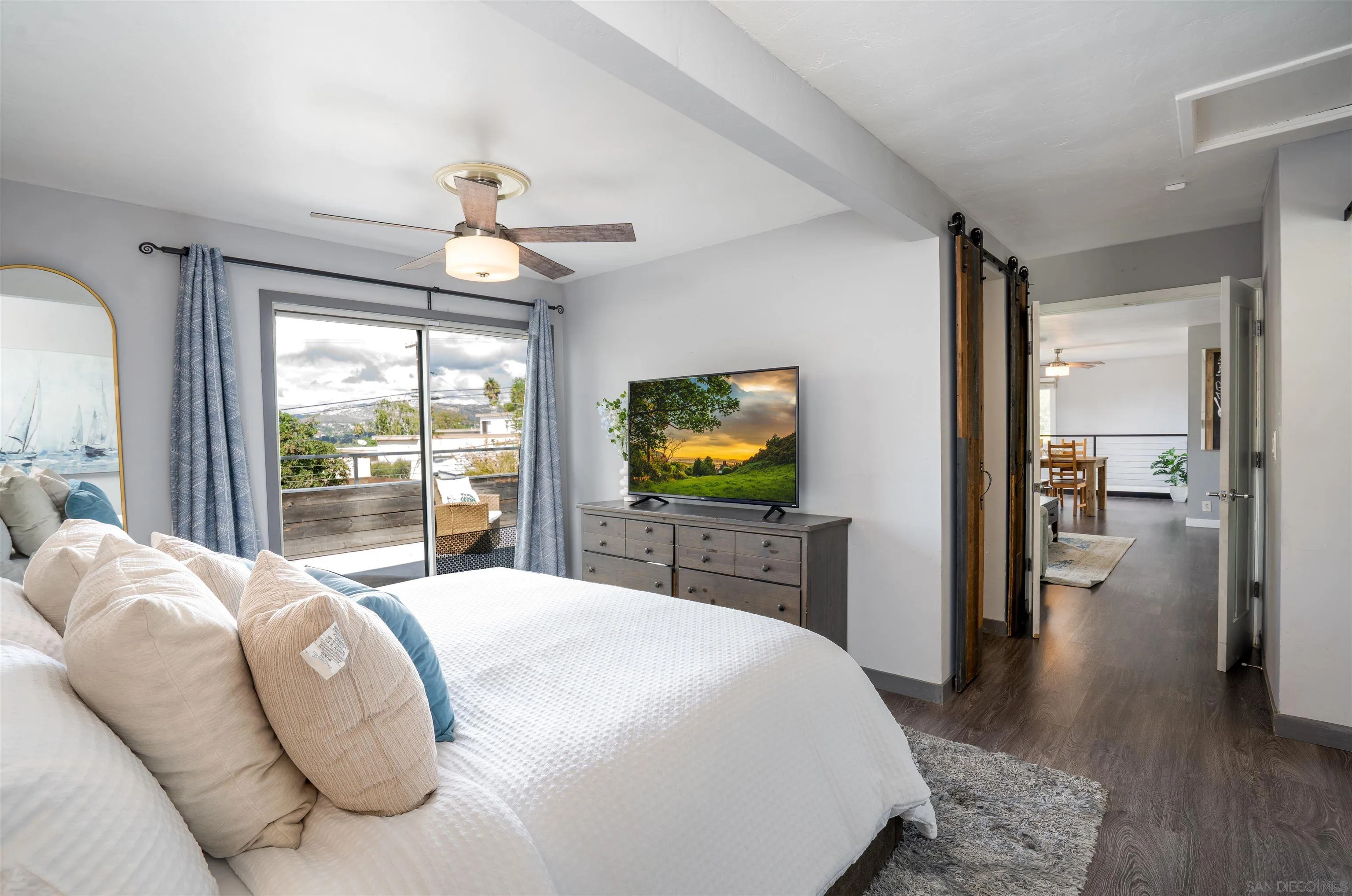 https://cdn.realtyfeed.com/cdn/127/260002677/d55e9aff570216352c7a1f13c2ef0abf.webp