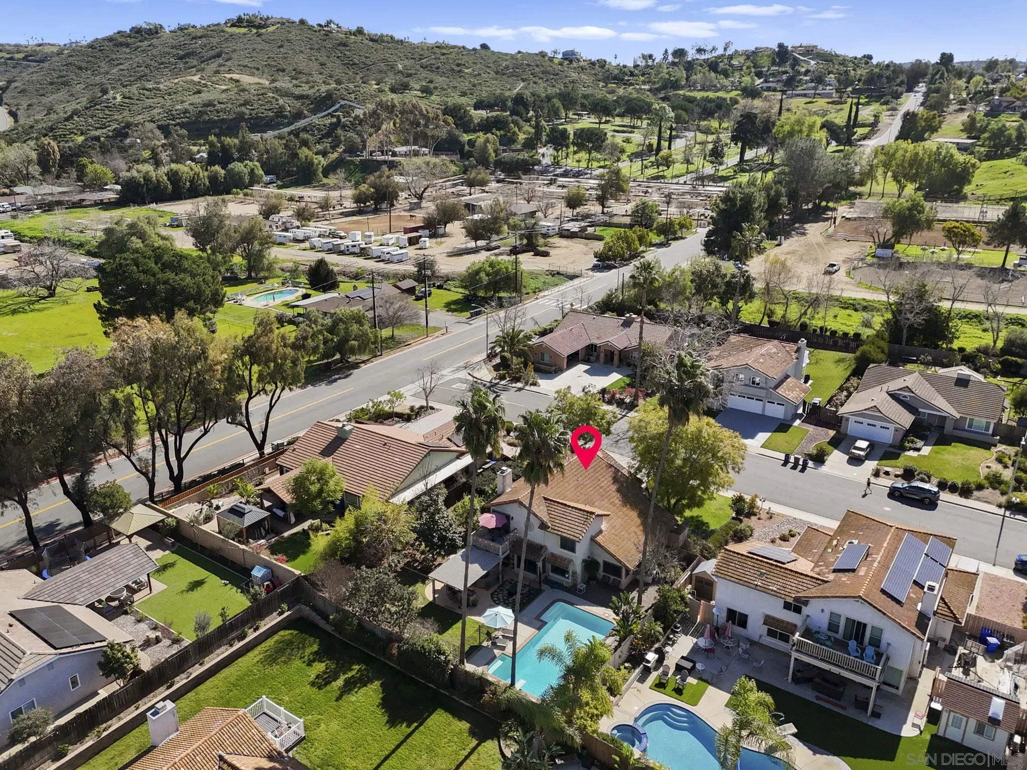https://cdn.realtyfeed.com/cdn/127/260002678/10536dd8545ca2707e29cf0876c98d1b.webp