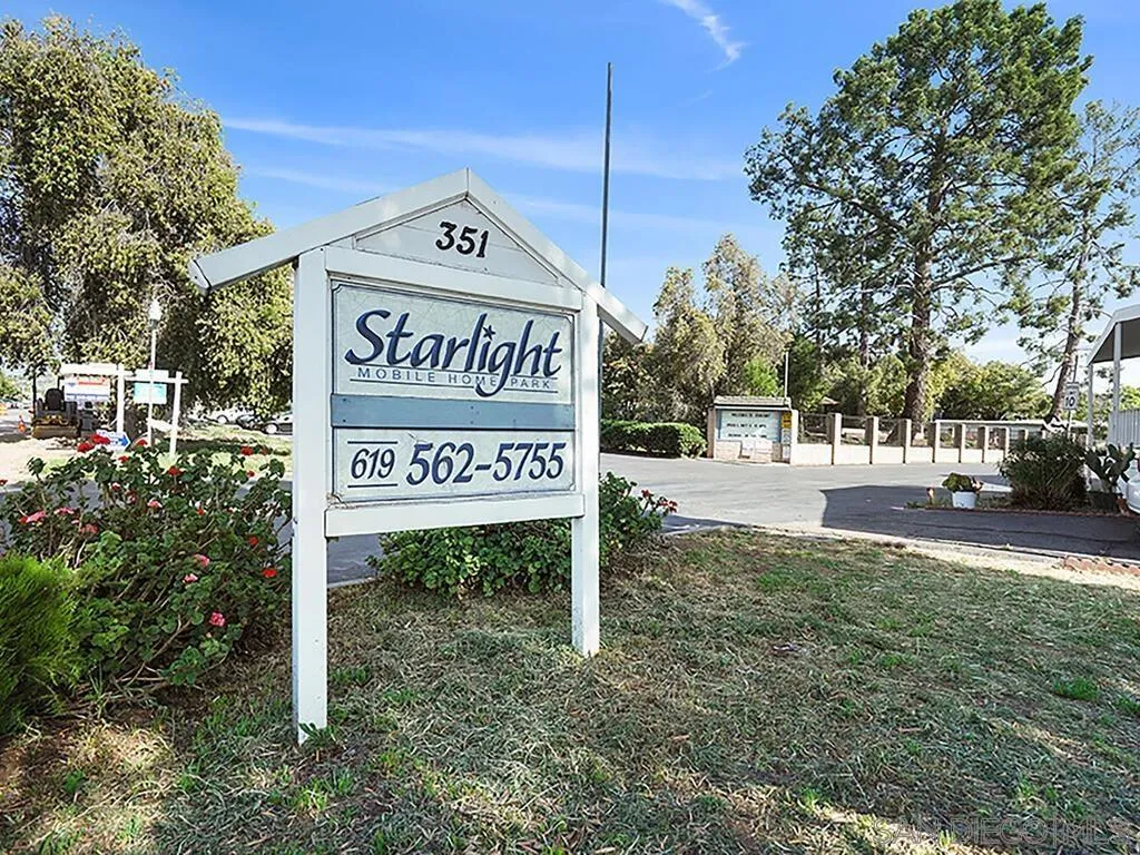 https://cdn.realtyfeed.com/cdn/127/260002682/751f07a9afae5c7300c18b785c41756d.webp