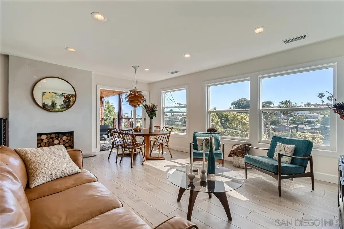 https://cdn.realtyfeed.com/cdn/127/260002683/2cd9e569190b78321a1959ccd91858d0.webp