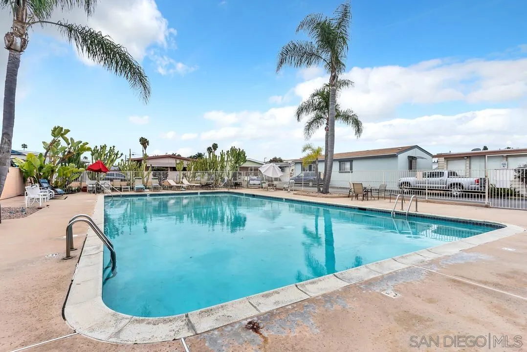 https://cdn.realtyfeed.com/cdn/127/260002690/43a9530cb48287dc761d53def5444637.webp