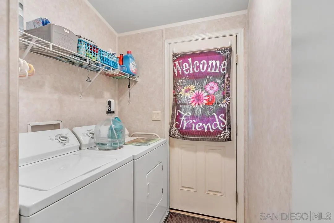 https://cdn.realtyfeed.com/cdn/127/260002690/eea3b800ea1cc6c599a9ba3a1d35b214.webp