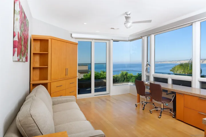 7825 PROSPECT PL, LA JOLLA, CA 92037  Photo 19