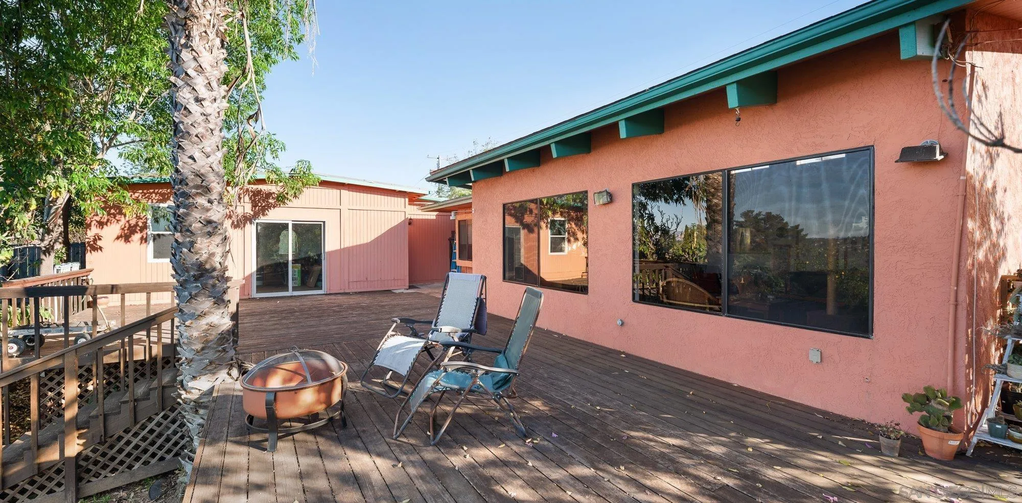 https://cdn.realtyfeed.com/cdn/127/260002696/0040563fe6cc17273f934bf053f00caf.webp