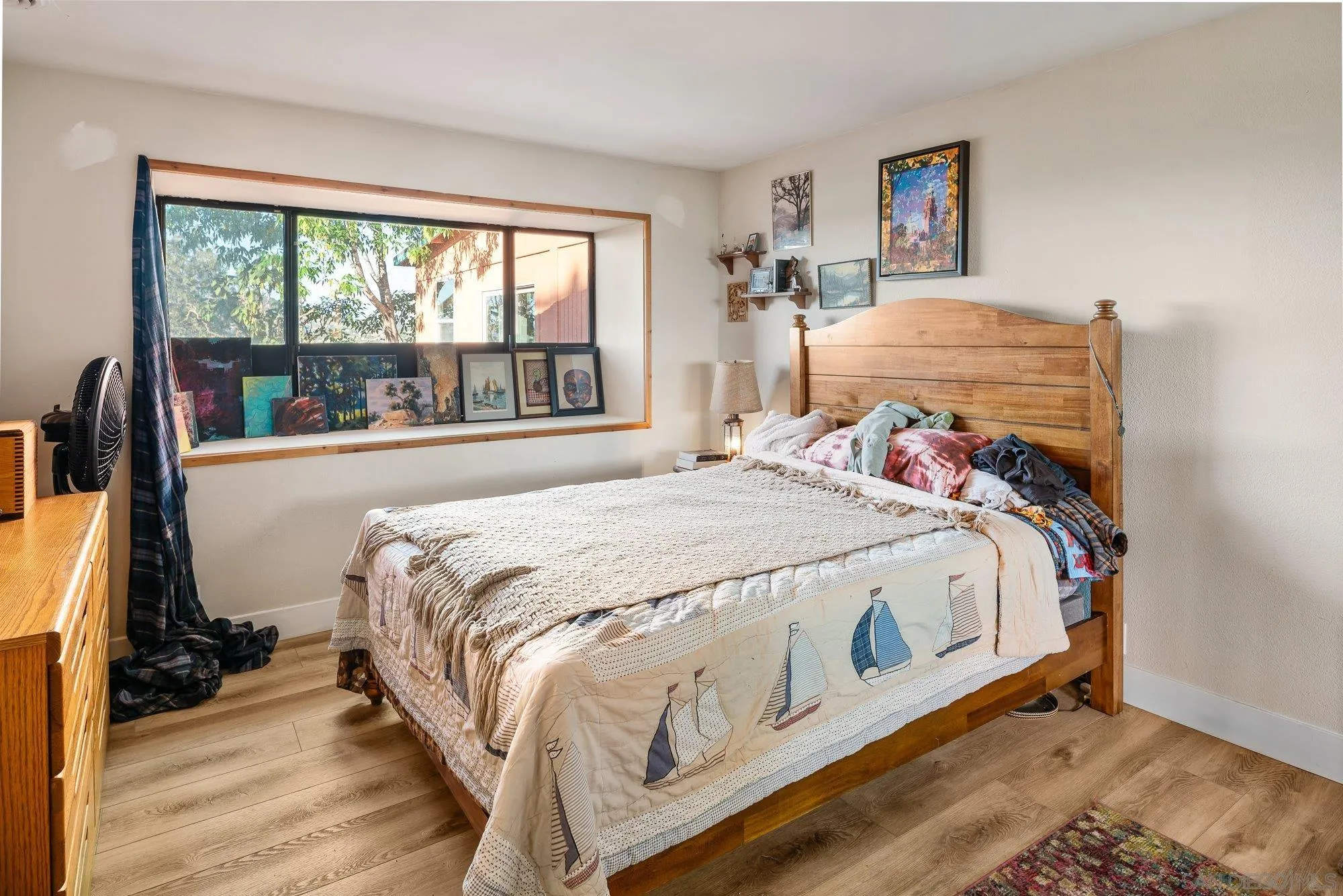 https://cdn.realtyfeed.com/cdn/127/260002696/28b10af023322a29653b0d7237897b82.webp