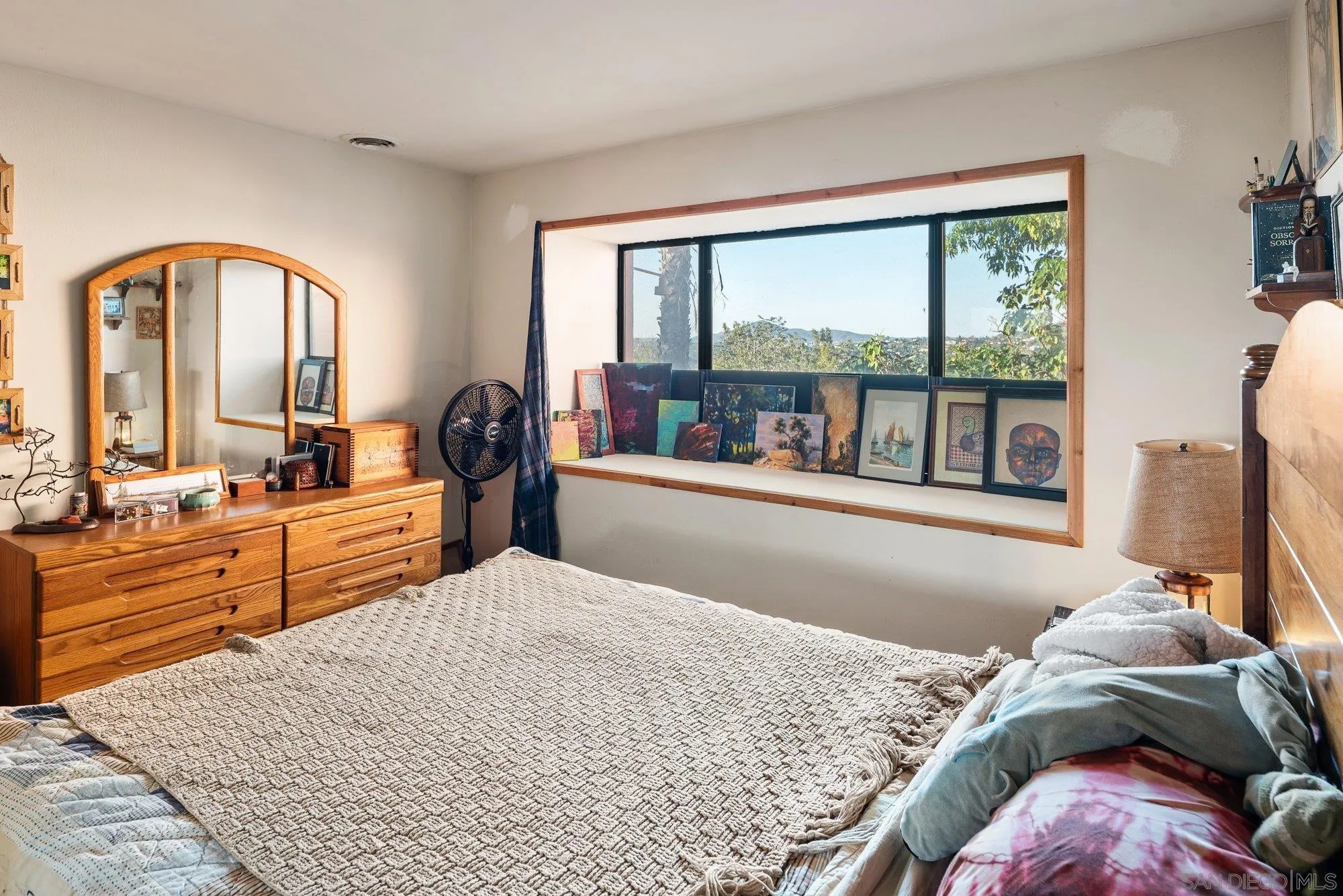 https://cdn.realtyfeed.com/cdn/127/260002696/a8e915a9cc3a1355e11521fb912dd1bc.webp