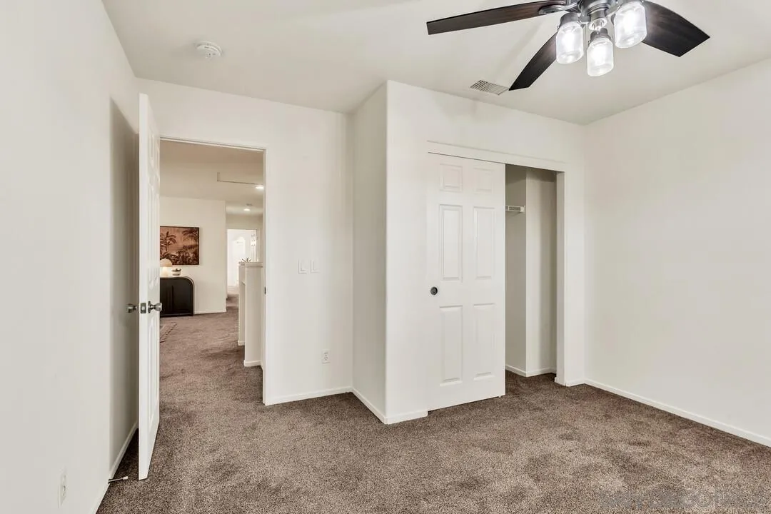 https://cdn.realtyfeed.com/cdn/127/260002703/2dcf203ef36b61bd6ae6248a1439550a.webp
