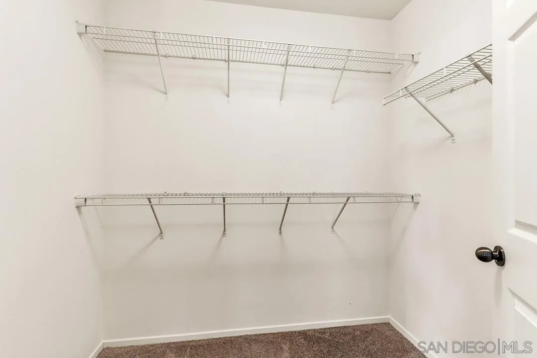 https://cdn.realtyfeed.com/cdn/127/260002703/724630c5dd46feed177fe3e888a519c4.webp