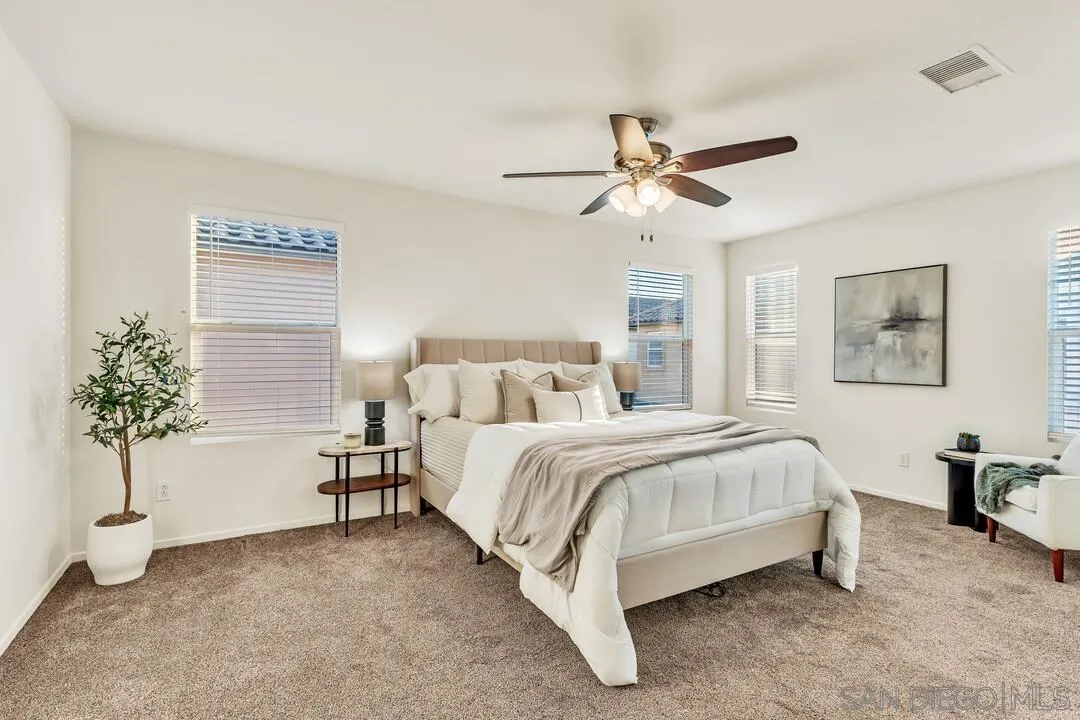 https://cdn.realtyfeed.com/cdn/127/260002703/851a8532fcc074b3ff8825334c89c66f.webp