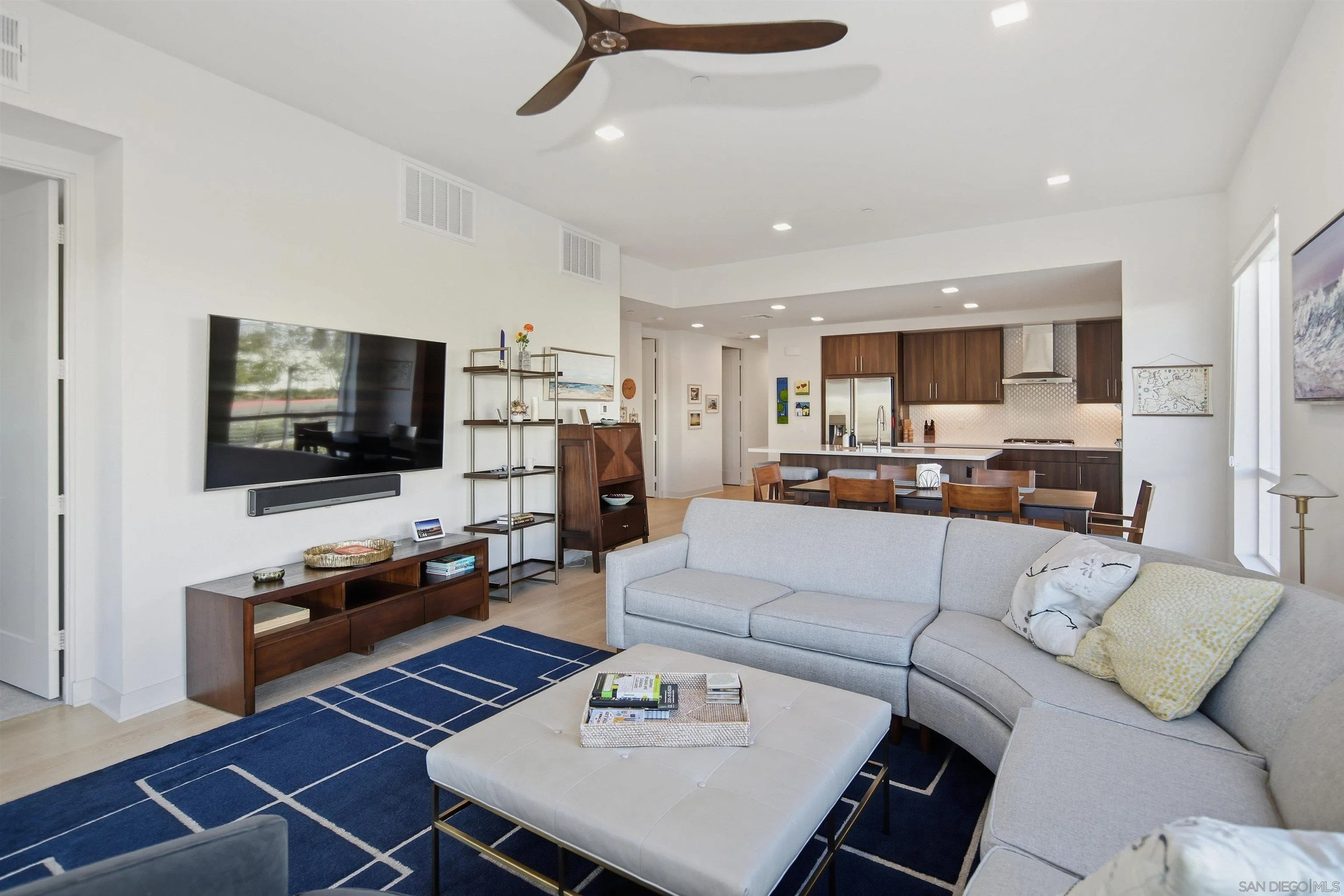 Photo #10: 260002708 Listing: Photo #10