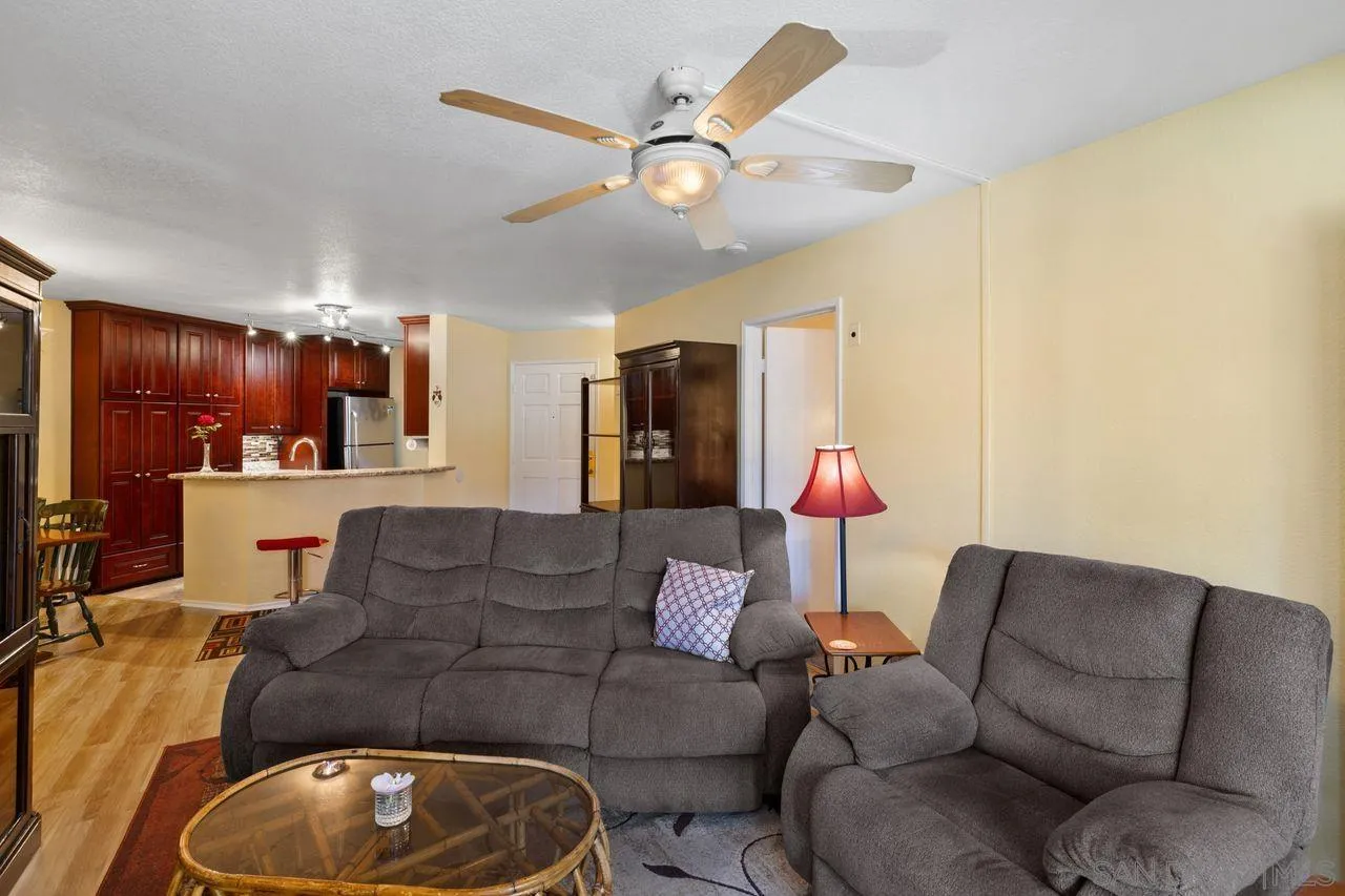 Photo #7: 260002710 Listing: Photo #7